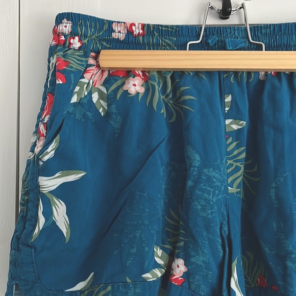 Ripzone Shorts - Picture 2 of 5